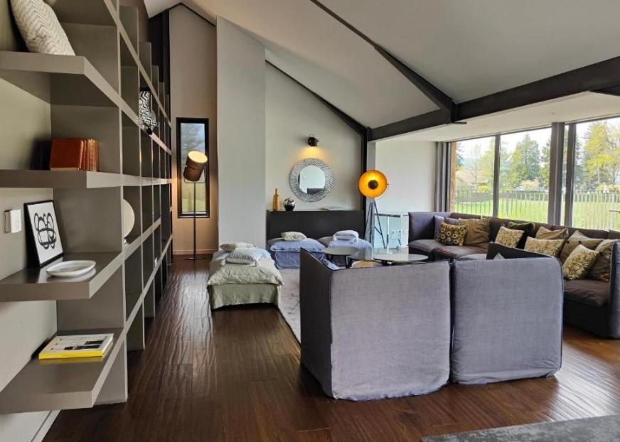 Le Petit Letraz Hotel Duingt Buitenkant foto