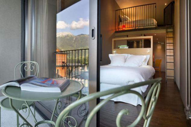 Le Petit Letraz Hotel Duingt Buitenkant foto