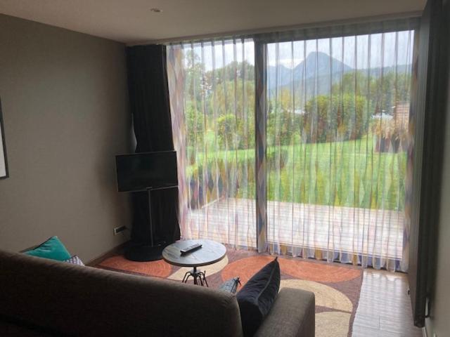 Le Petit Letraz Hotel Duingt Buitenkant foto